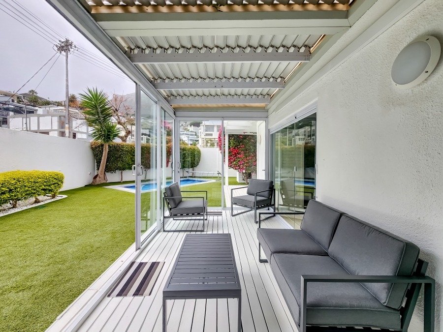 3 Bedroom Property for Sale in Camps Bay Western Cape